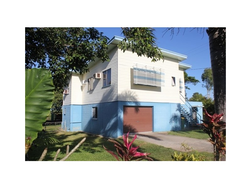 32 Marina Parade, Ingham QLD 4850