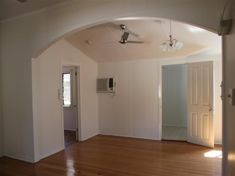 19 Anderssen Street, Halifax QLD 4850