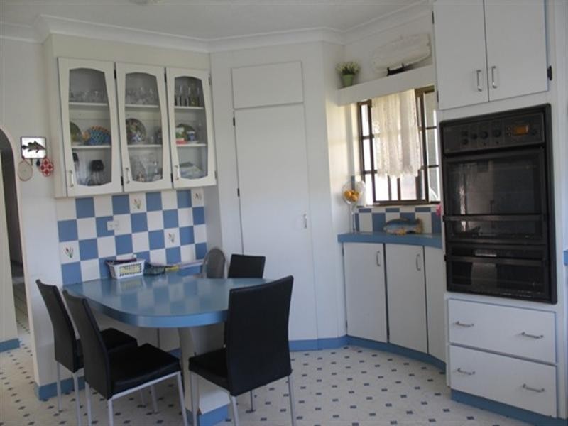 558 Hawkins Creek Road, Hawkins Creek QLD 4850