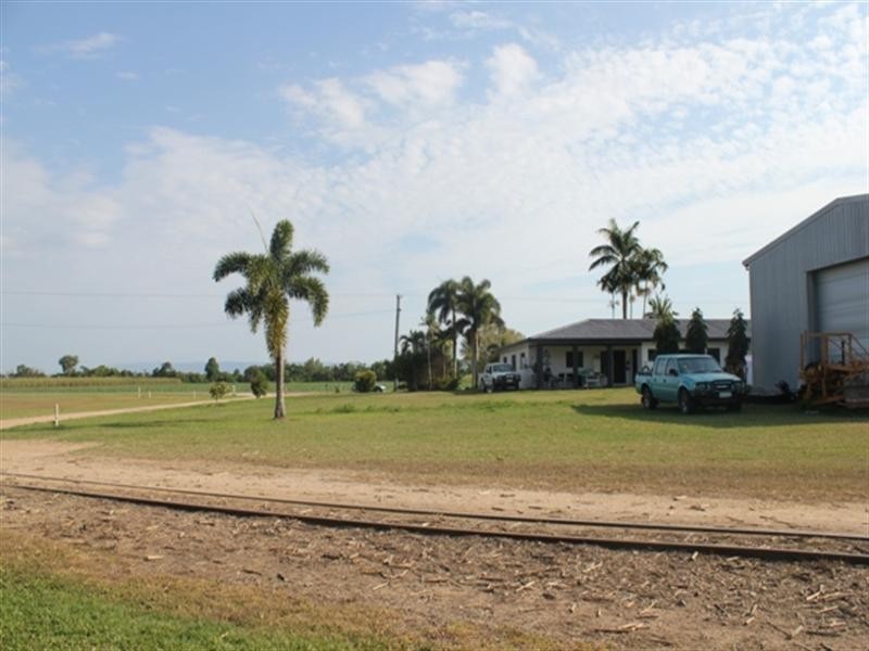 558 Hawkins Creek Road, Hawkins Creek QLD 4850