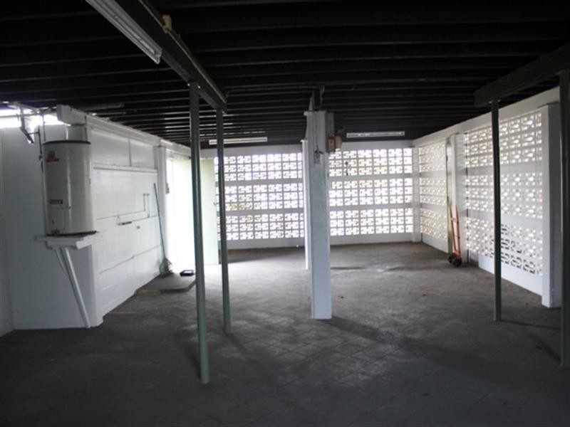 36 Dutton Street, Ingham QLD 4850