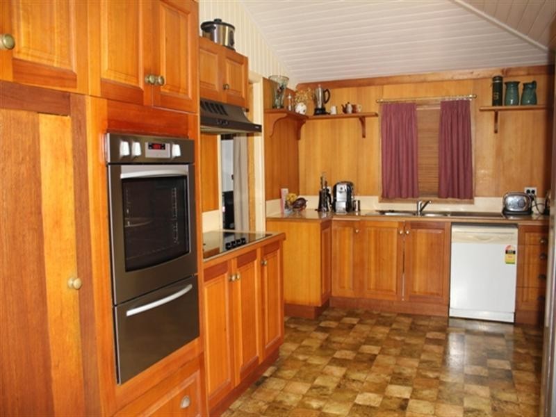 7 George Street, Ingham QLD 4850