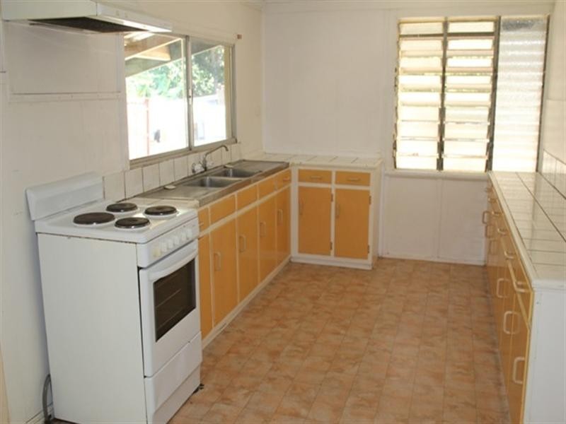 59 Wattle Street, Forrest Beach QLD 4850