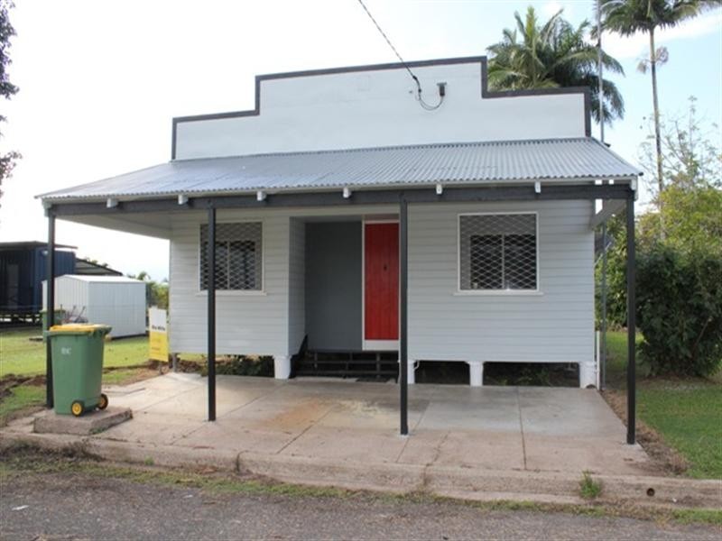 16 Main Street, Abergowrie QLD 4850