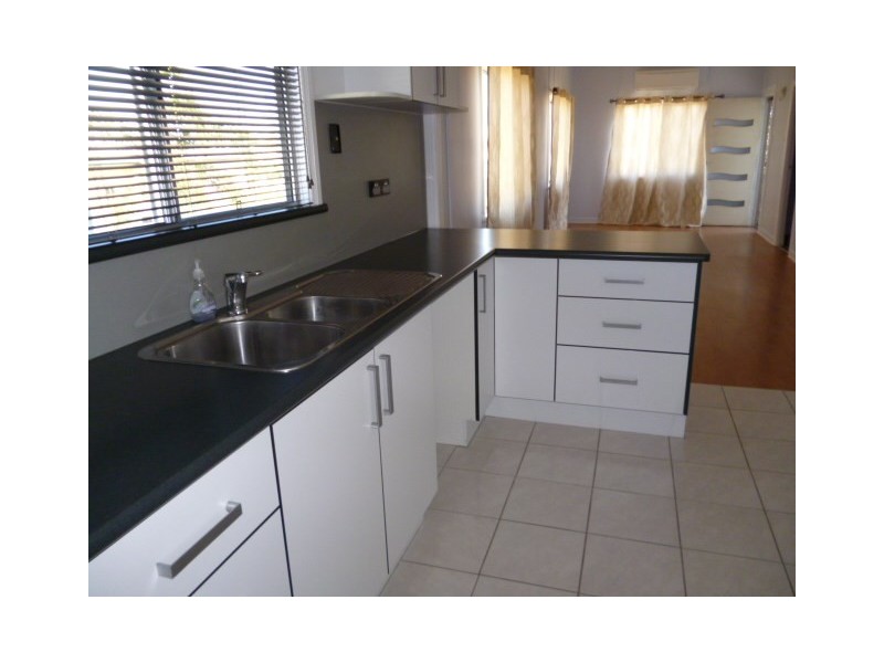 15 Mylrea Street, Ingham QLD 4850