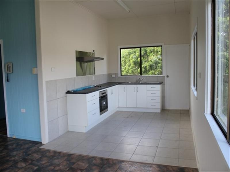 11 Cooper Street, Ingham QLD 4850