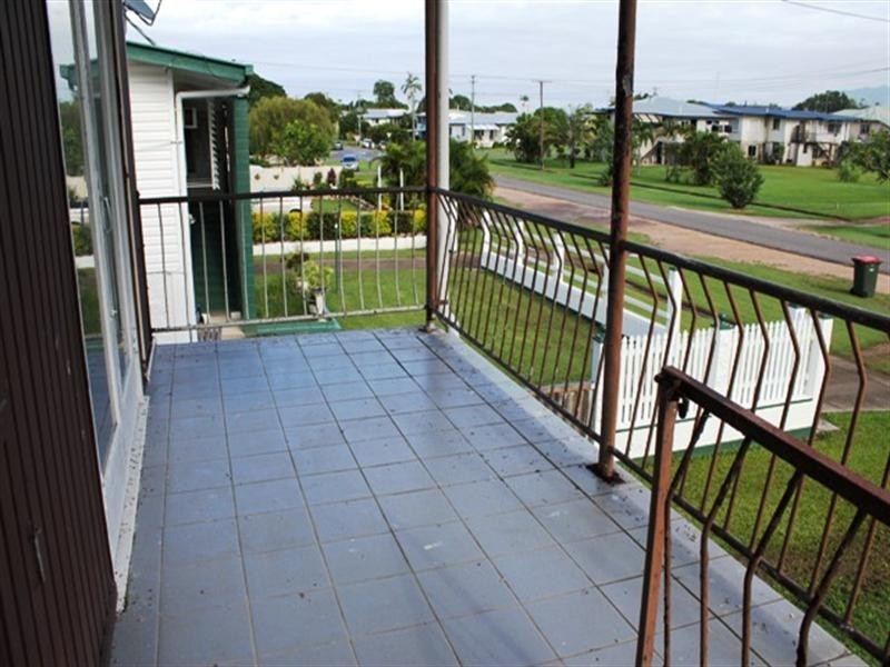 11 Cooper Street, Ingham QLD 4850