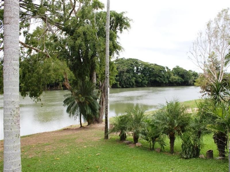 128 Eddleston Drive, Cordelia QLD 4850