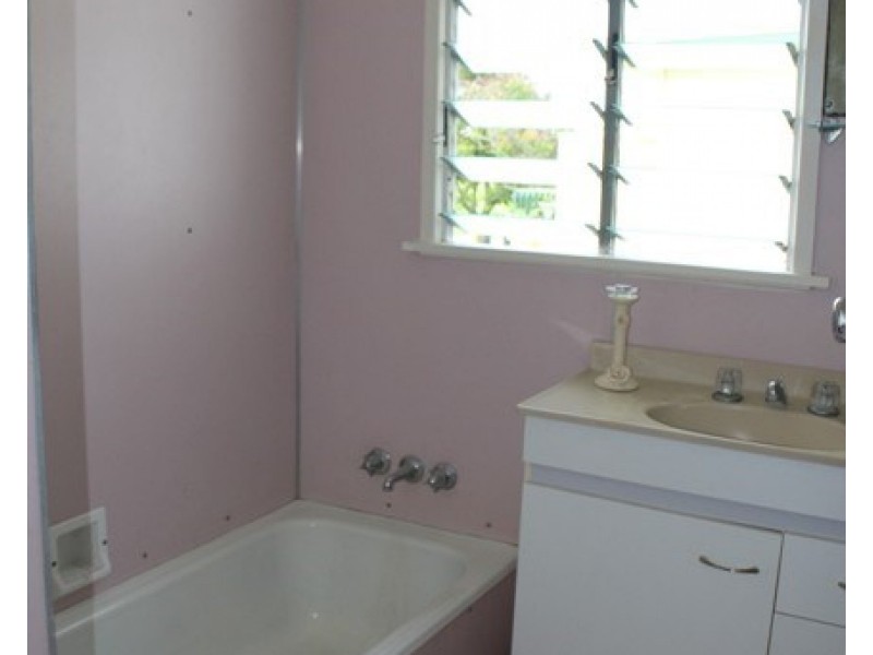 4 Miles Street, Ingham QLD 4850