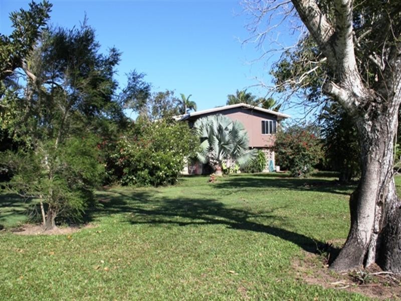 461 Bullock Paddock Road, Macknade QLD 4850