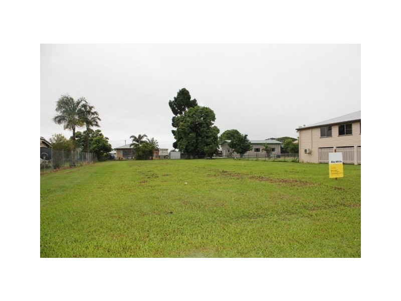 10 Stone Street, Ingham QLD 4850