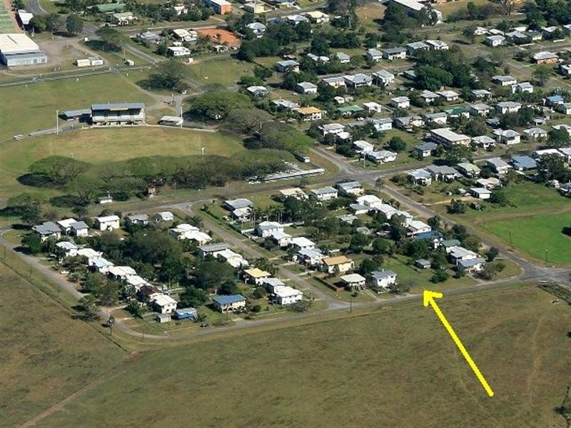 17 Dutton Street, Ingham QLD 4850