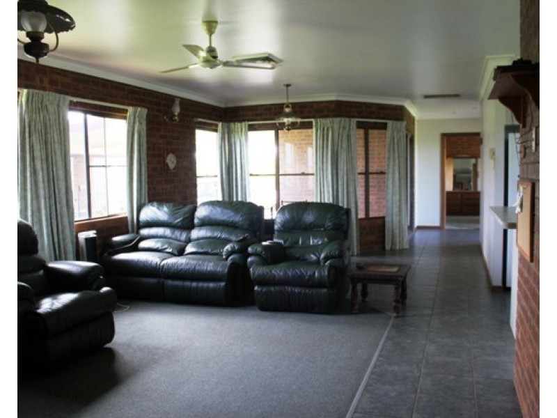 193 Halifax Road, Ingham QLD 4850