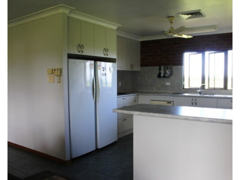 193 Halifax Road, Ingham QLD 4850