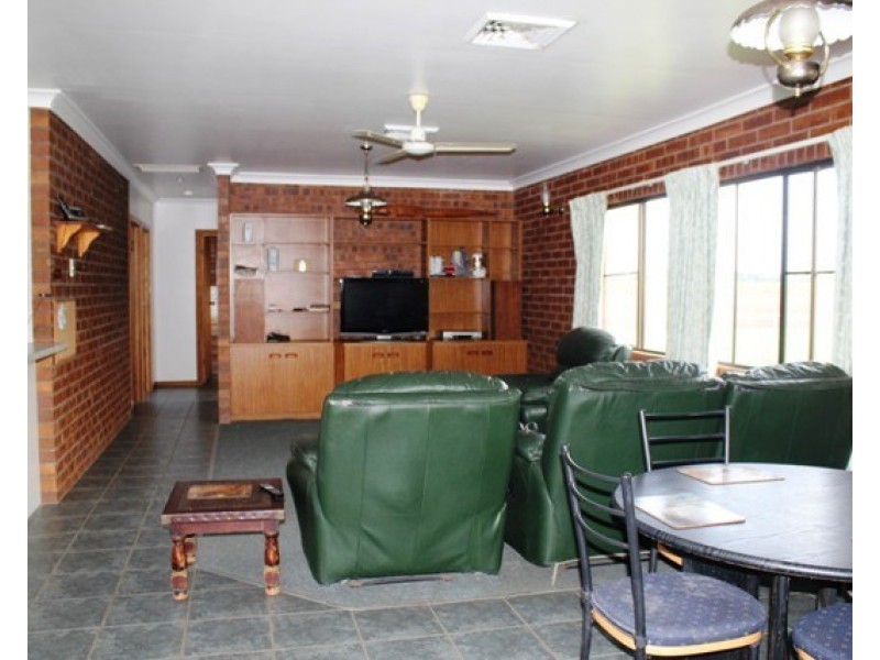 193 Halifax Road, Ingham QLD 4850