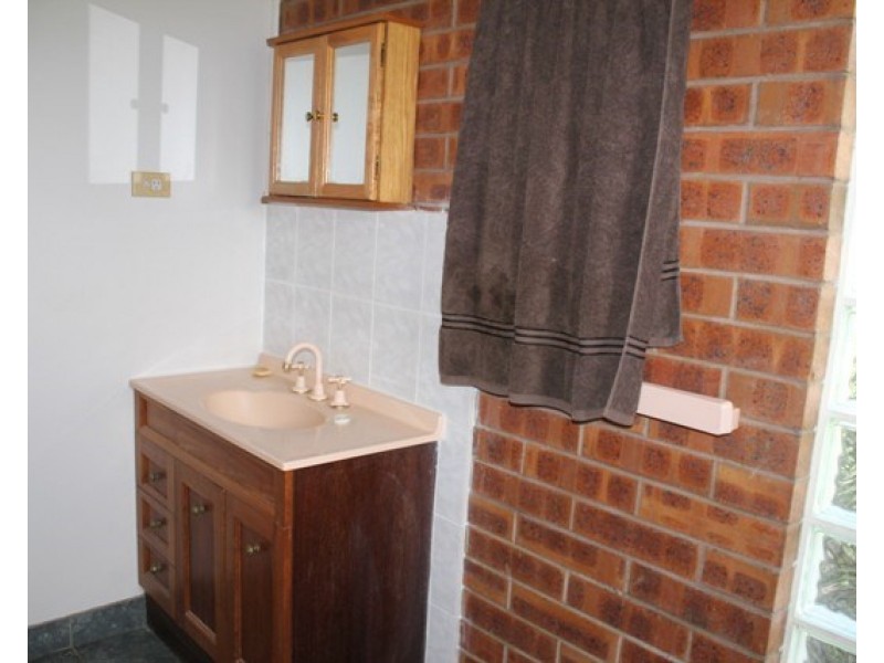 193 Halifax Road, Ingham QLD 4850