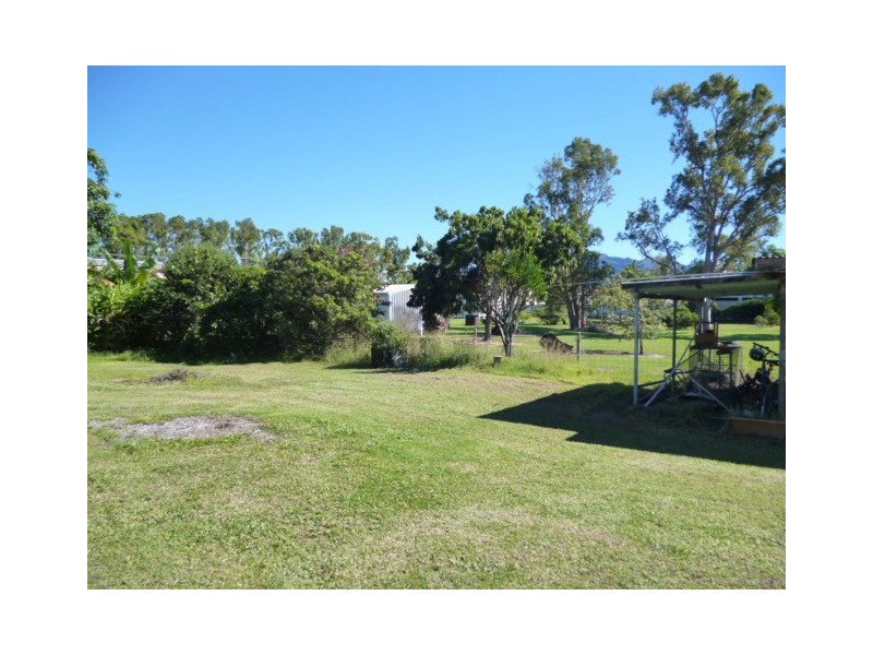 14 Keast Street, Lucinda QLD 4850