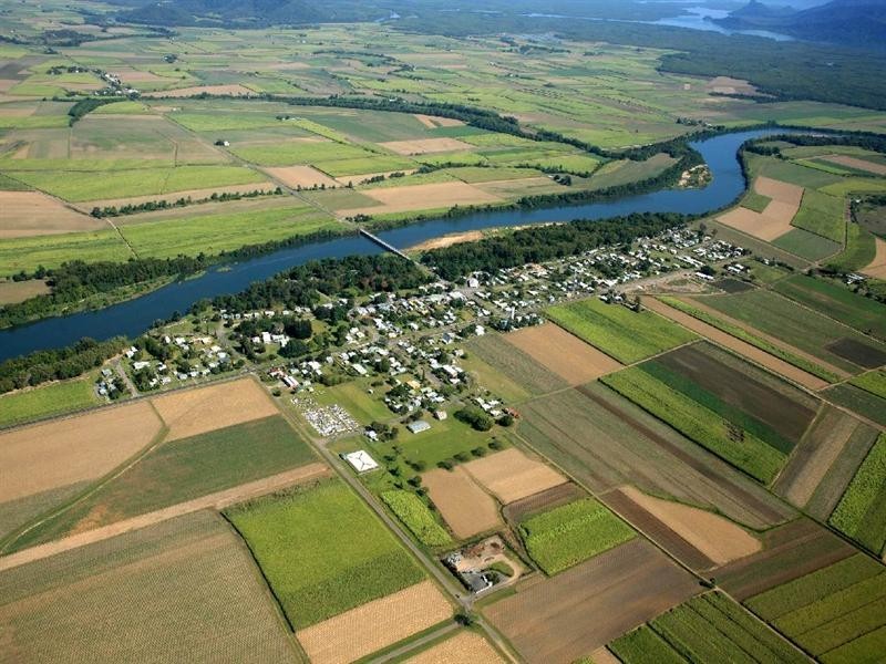 25 Mona Road, Halifax QLD 4850