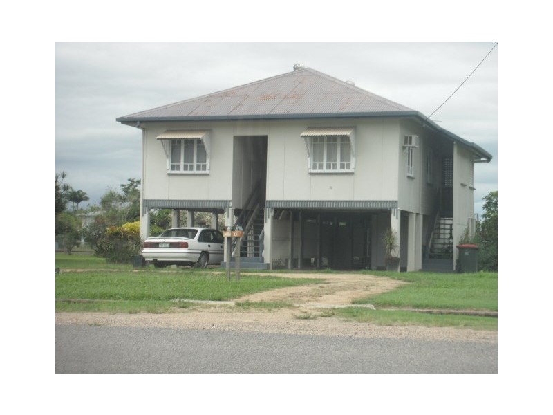 2/10 Abbott Street, Ingham QLD 4850