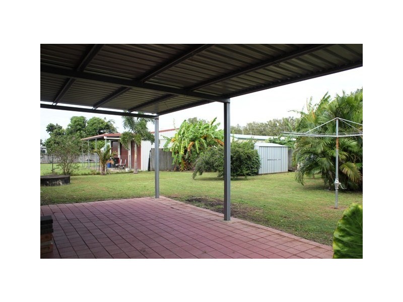 21 Barramundi Street, Taylors Beach QLD 4850