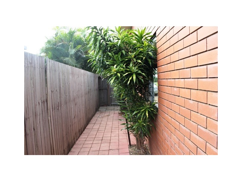 21 Barramundi Street, Taylors Beach QLD 4850