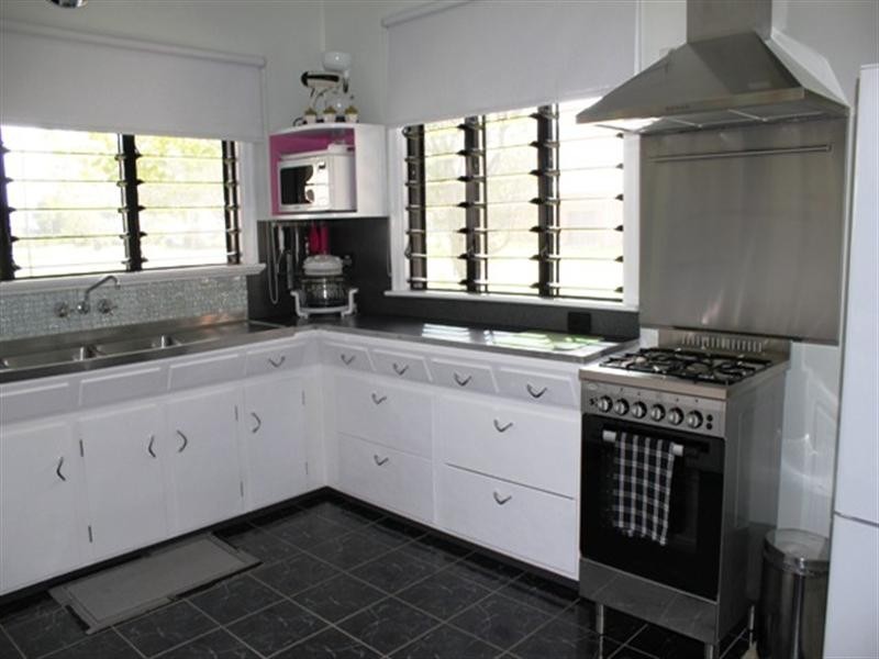 21 Griffith Street, Ingham QLD 4850