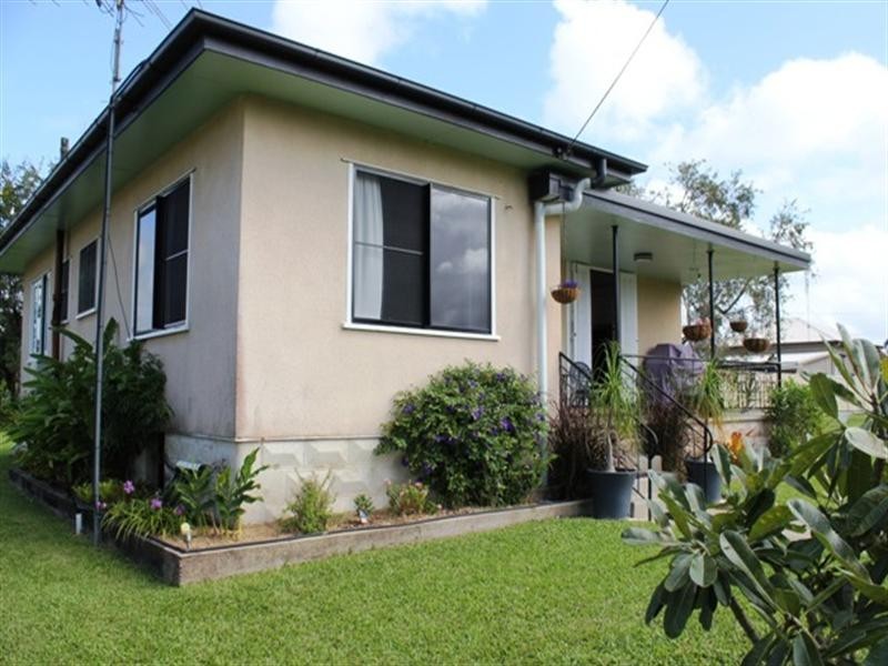21 Griffith Street, Ingham QLD 4850