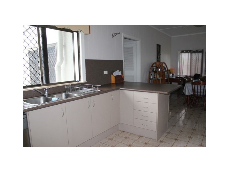 16 Mylrea Street, Ingham QLD 4850