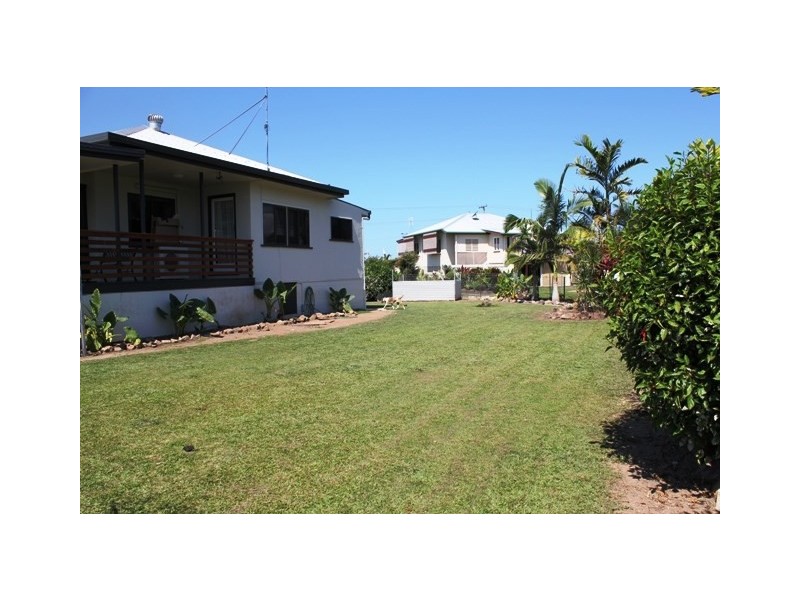 16 Mylrea Street, Ingham QLD 4850