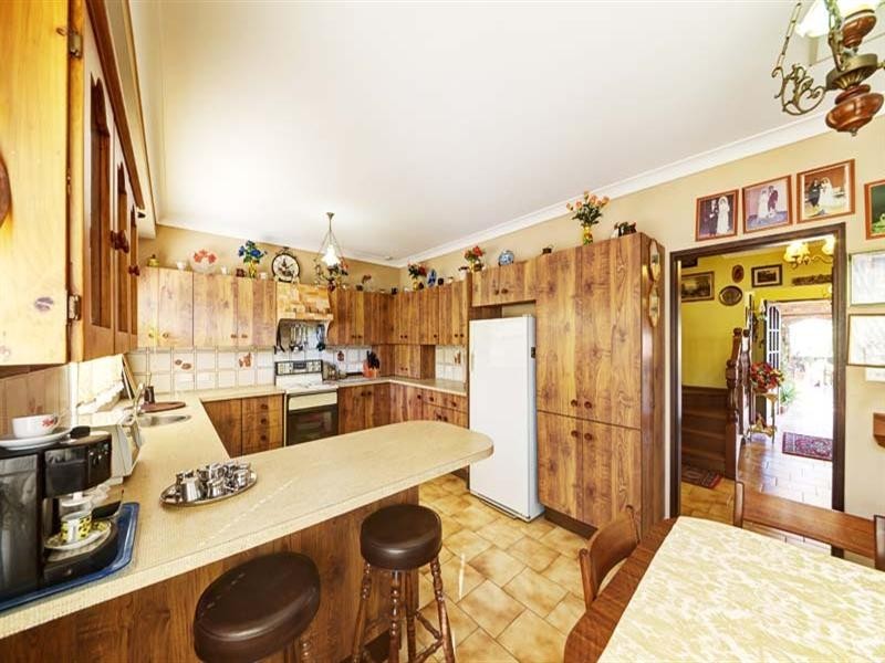 30 Castlereagh Street, Bossley Park NSW 2176