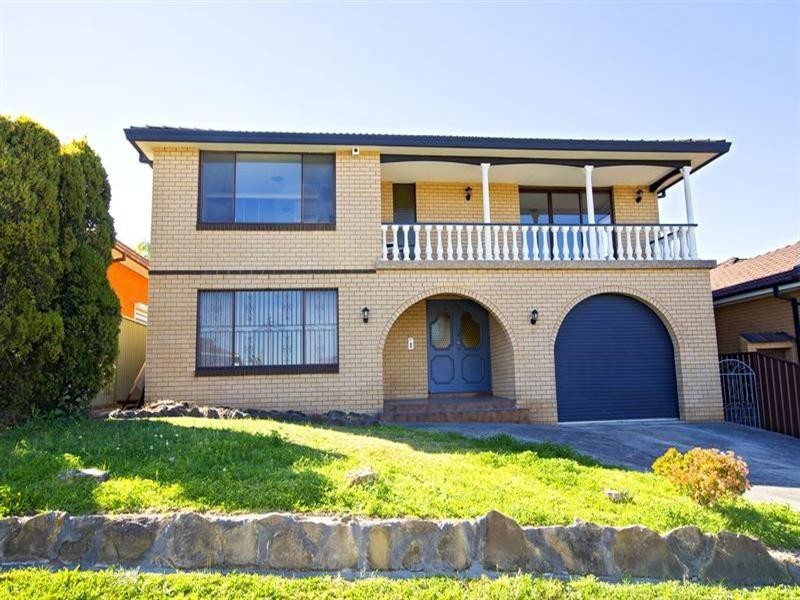 15 Berry Street, Prairiewood NSW 2176