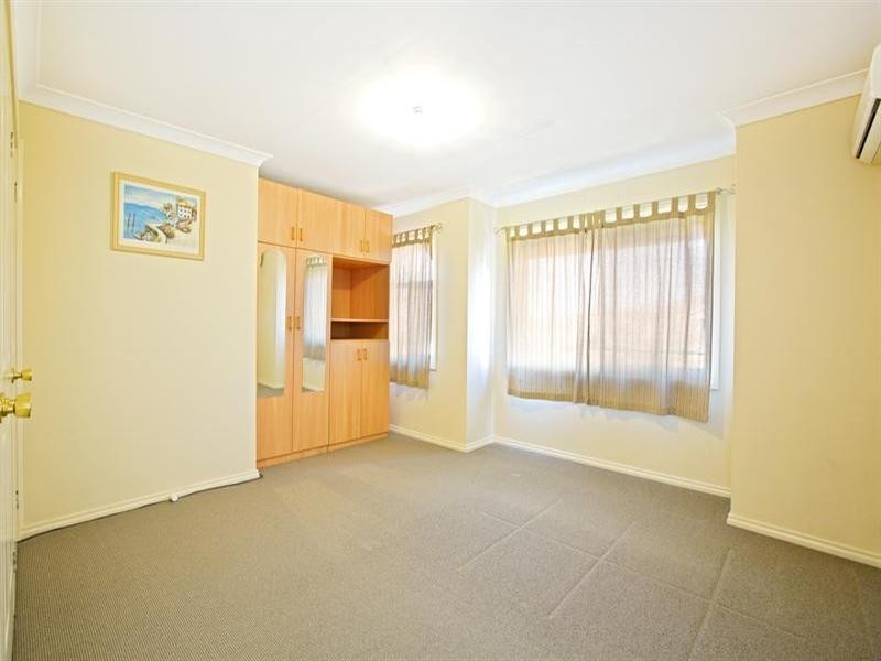 3 Aukane Street, Green Valley NSW 2168