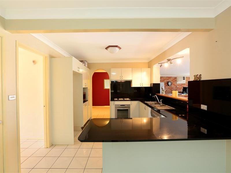 156 Carmichael Drive, West Hoxton NSW 2171