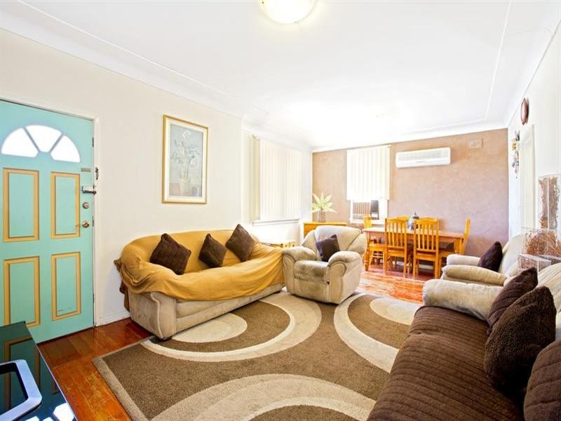 66 Oliphant Street, Mount Pritchard NSW 2170