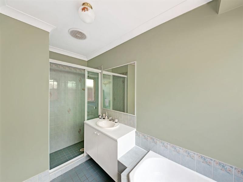 153 Whitford Road, Hinchinbrook NSW 2168