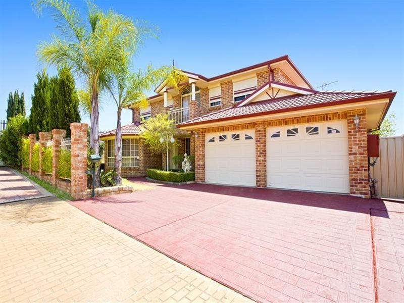 5 Harris Place, West Hoxton NSW 2171