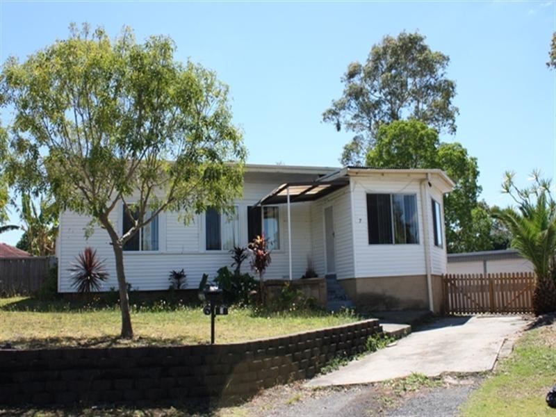 7 Moomin Place, Busby NSW 2168