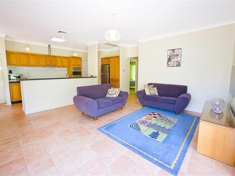 75 Edinburgh Circuit, Cecil Hills NSW 2171