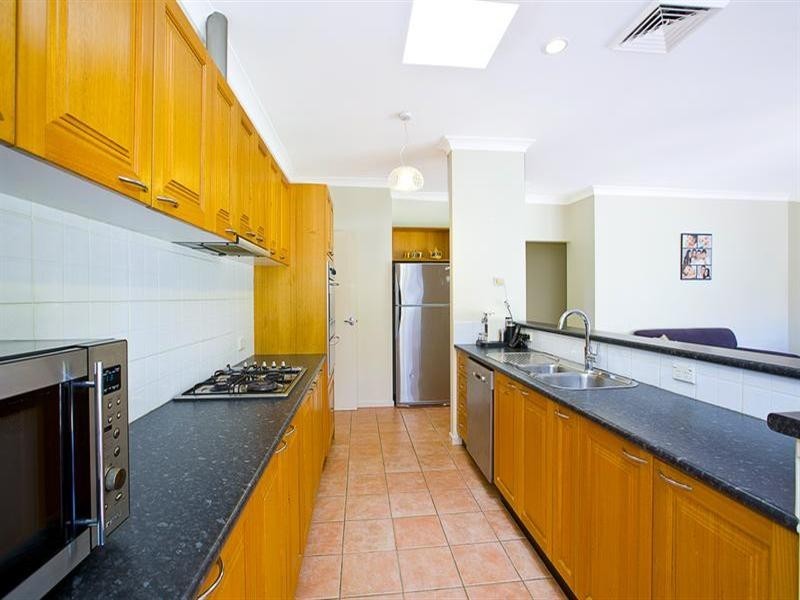 75 Edinburgh Circuit, Cecil Hills NSW 2171