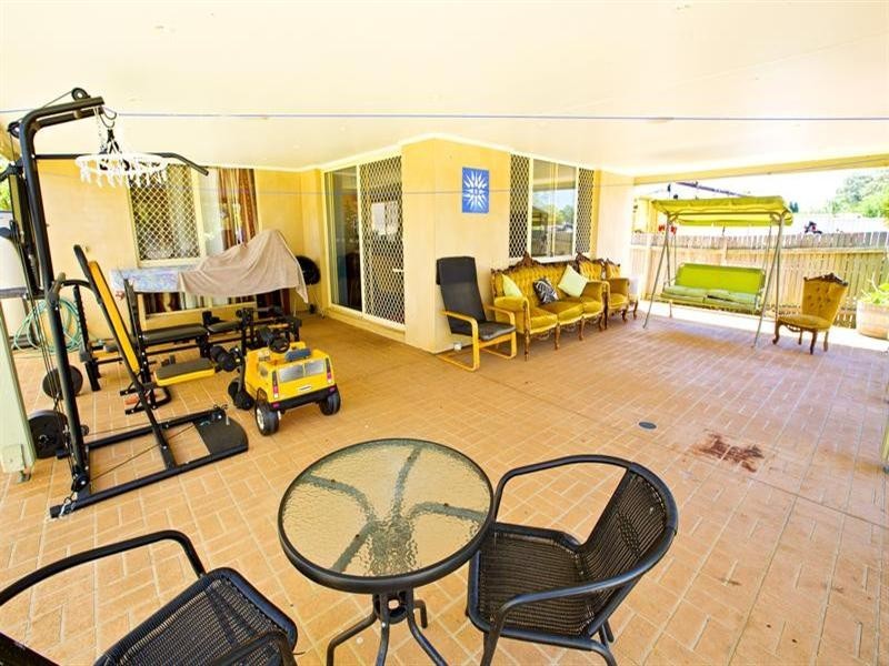 221 Whitford Road, Green Valley NSW 2168