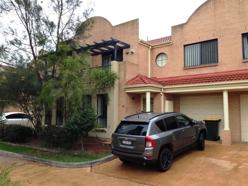 50 Coffs Harbour Avenue, Hoxton Park NSW 2171