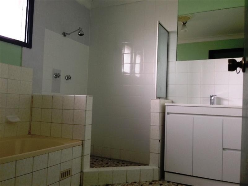 4 Phillip Street, Leppington NSW 2179