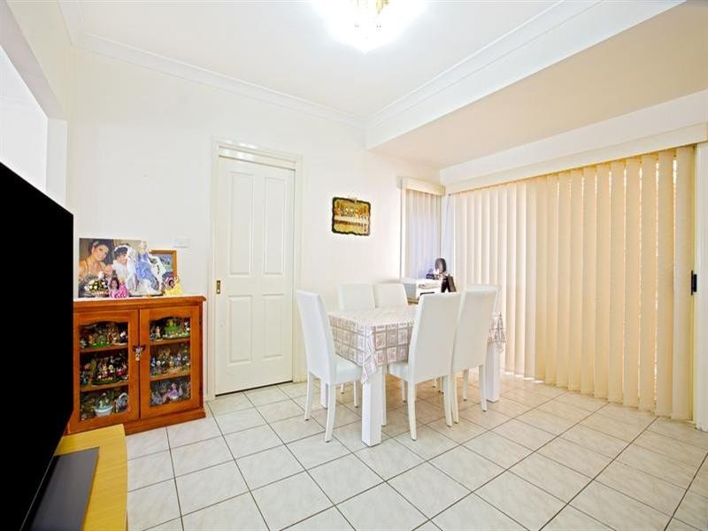 3/21-23 Timothy Place, Edensor Park NSW 2176