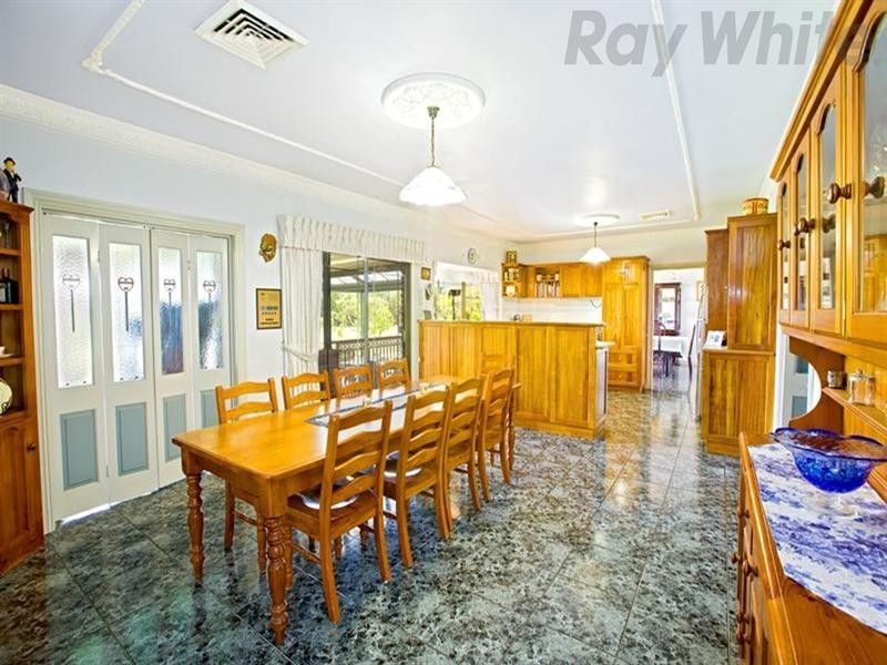 6 Thomas Laycock Place, Bringelly NSW 2556