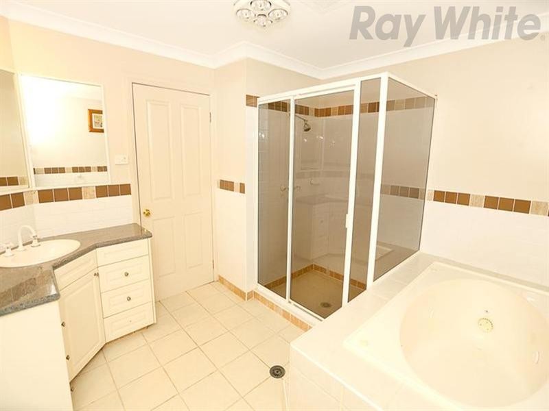 1/11 Angela Street, Cecil Hills NSW 2171