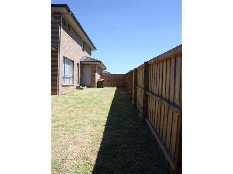 Carnes Hill NSW 2171