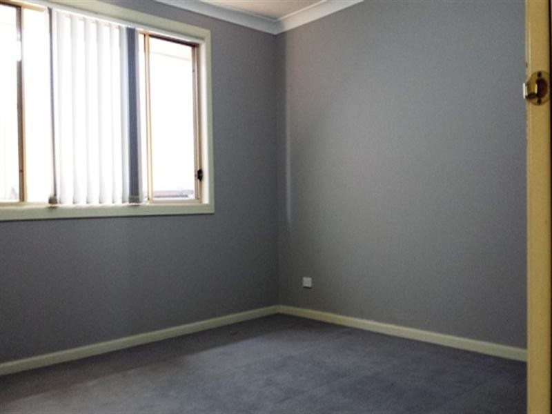 16 Herrick Close, West Hoxton NSW 2171