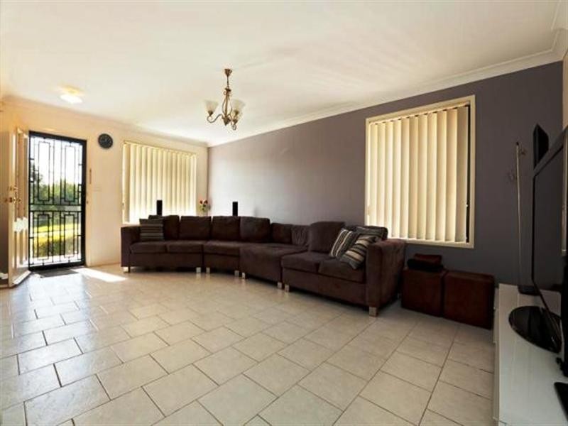 20 Prout Street, West Hoxton NSW 2171