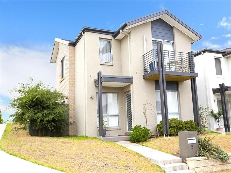 2 Jessie Street, Middleton Grange NSW 2171