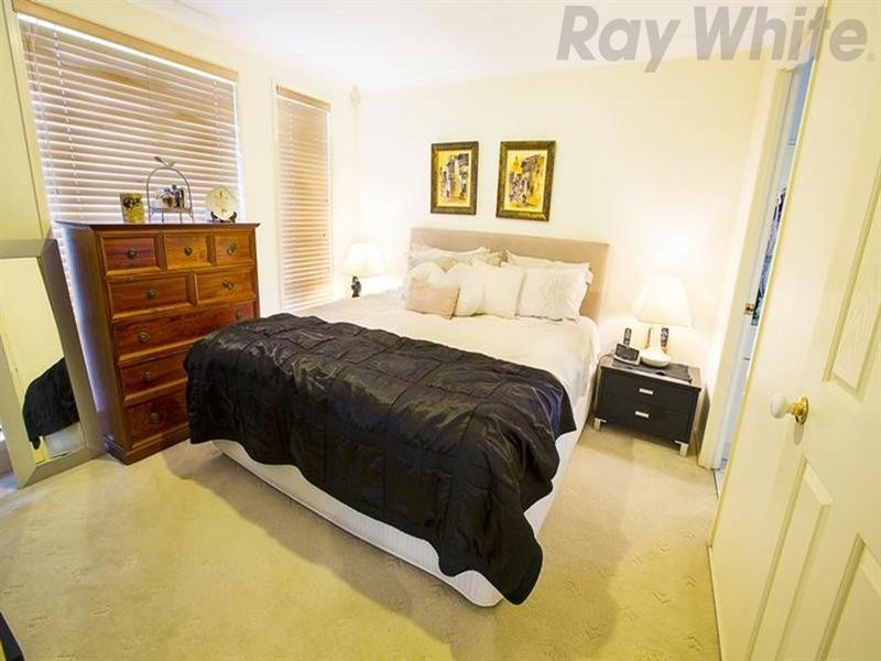 42 Lancaster Avenue, Cecil Hills NSW 2171